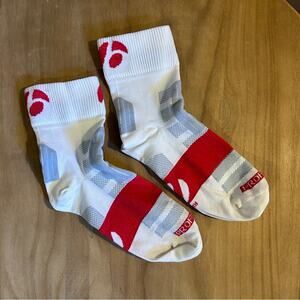 Bontrager Profila White/Red 2.5-In Cuff Moisture Wicking Cycling Socks Size 4-10